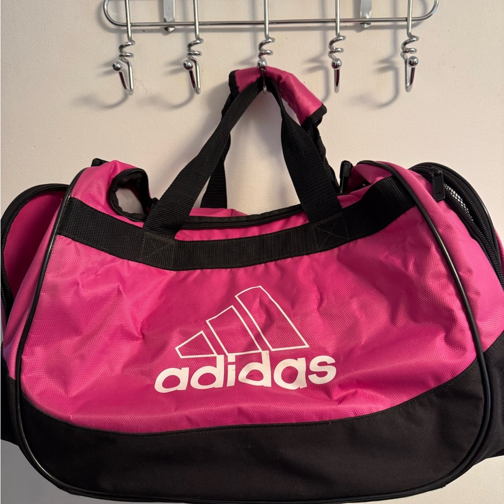 Adidas;) Boycott Grocery Bags at the Gym;).
